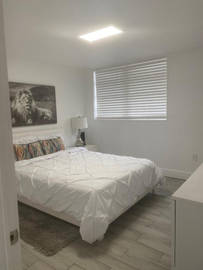 Modern & New,Excellent Location Miami Apartment Екстериор снимка