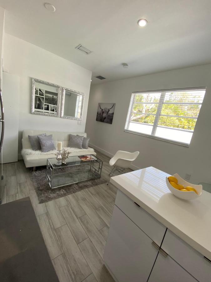 Modern & New,Excellent Location Miami Apartment Екстериор снимка