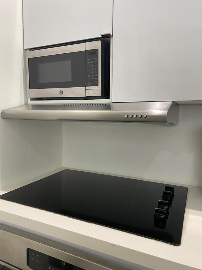 Modern & New,Excellent Location Miami Apartment Екстериор снимка