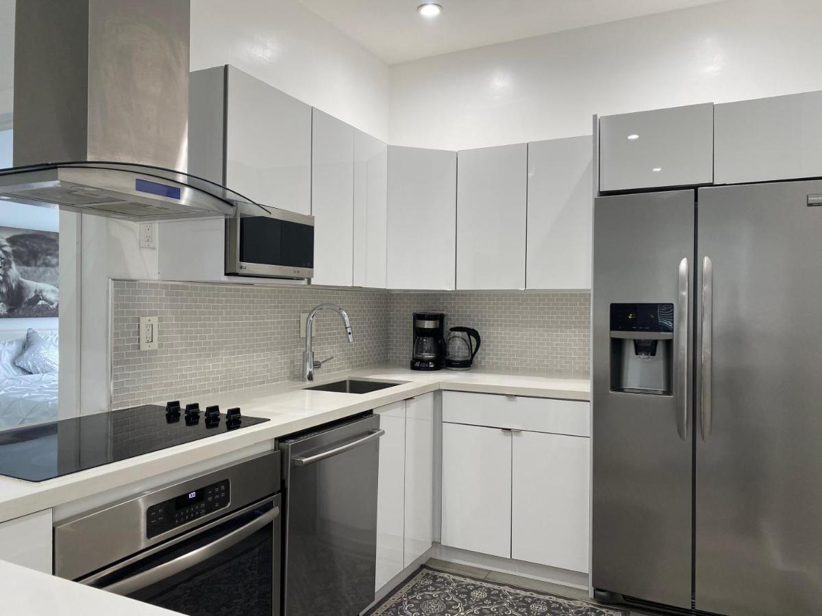 Modern & New,Excellent Location Miami Apartment Екстериор снимка