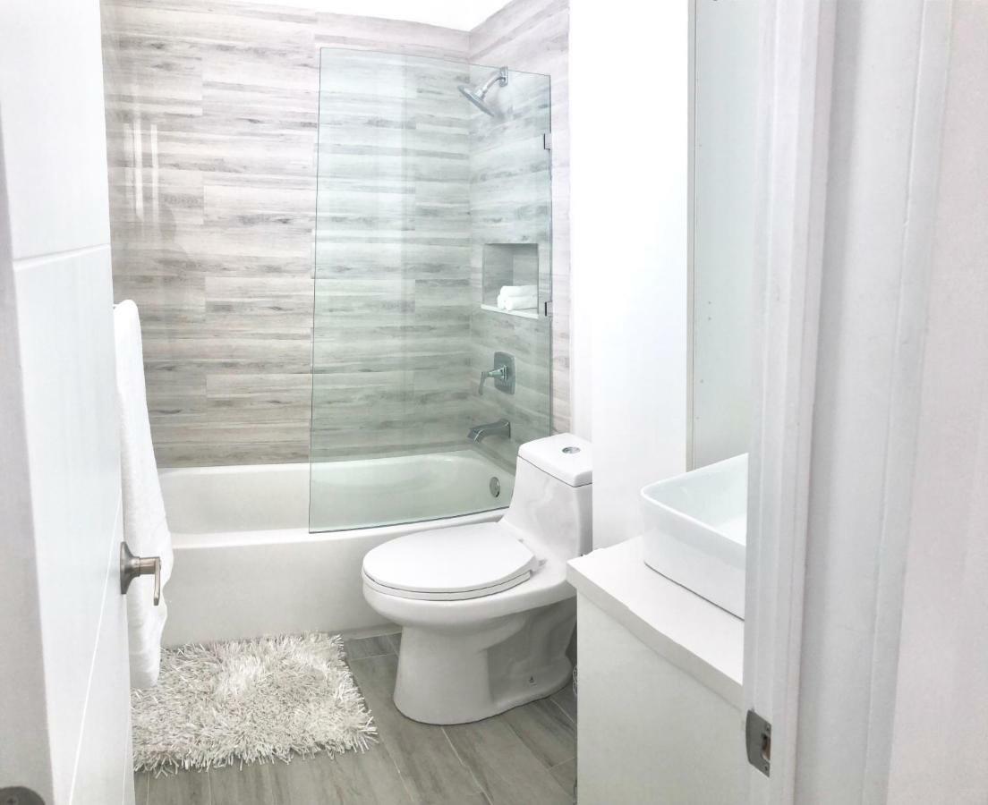 Modern & New,Excellent Location Miami Apartment Екстериор снимка
